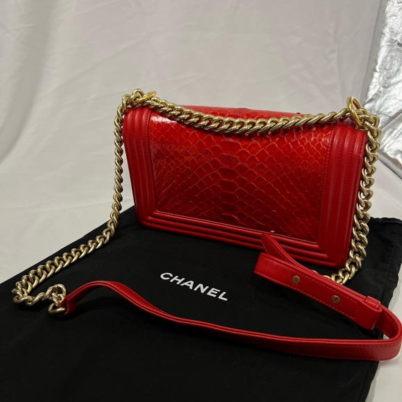 CHANEL
Red Python And Leather Medium Boy Flap Bag - Picture 2 of 13